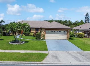 3811 Gator Bay Ln, Saint Cloud, FL 34772