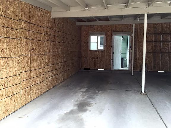 Part of the two car garage