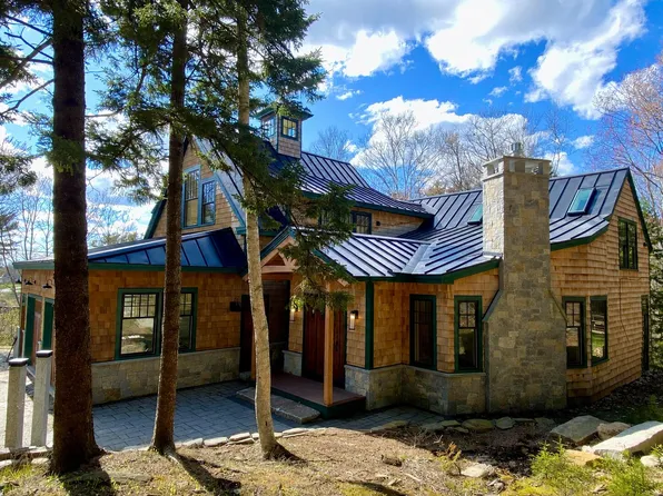 11 Tree Tops Lane, Harpswell, ME 04066