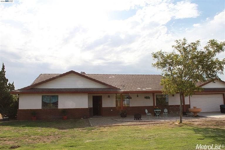 1st image of 20837 Hansen Rd