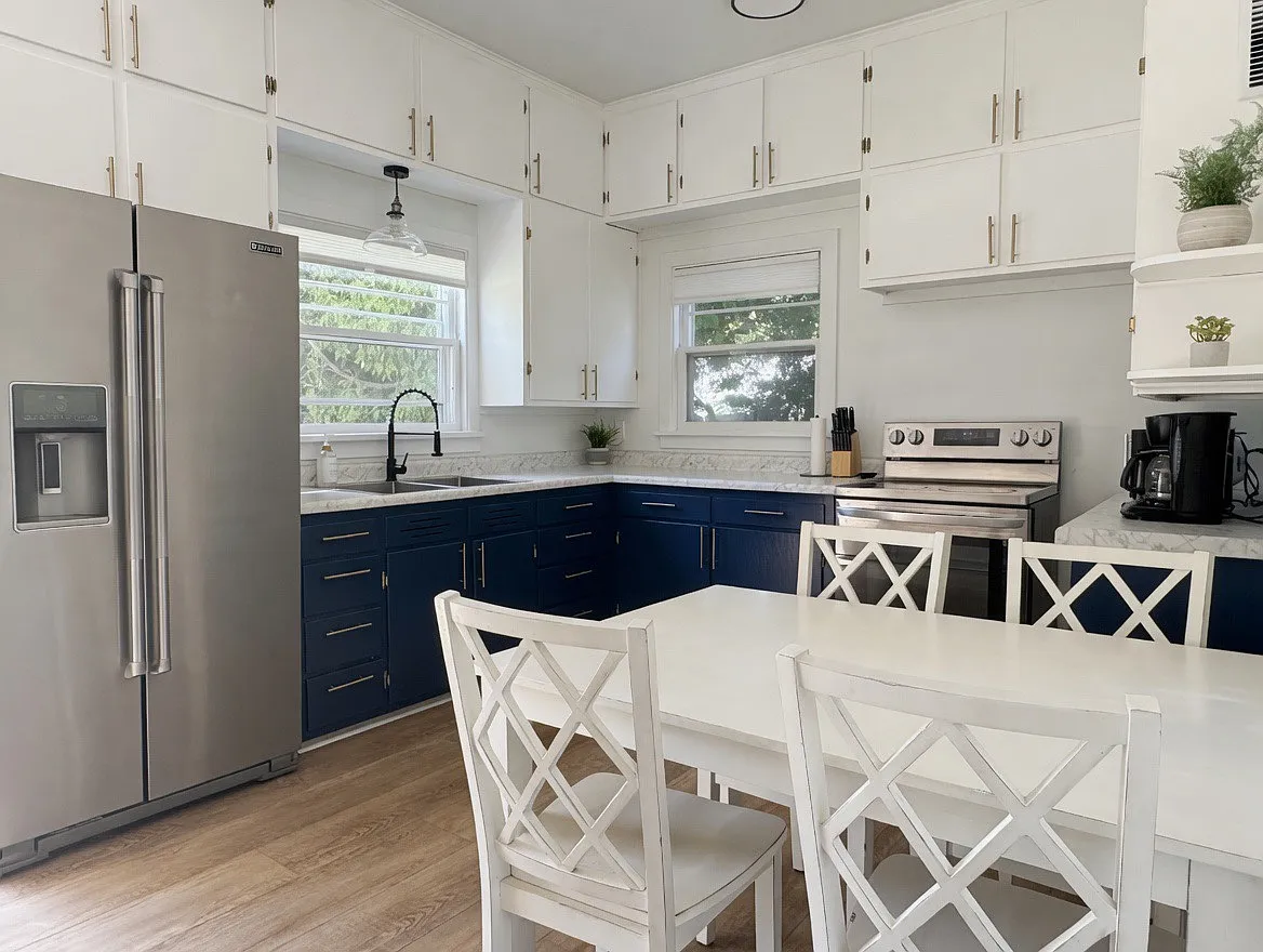 3 bed, 935 sqft, $1,895 — Photo 3