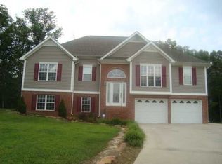 5970 Chamberlain Rd, La Fayette, GA 30728