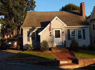 10 Nelson St, Lawrence, MA 01841