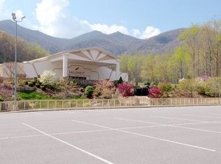 2701 Soco Rd, Maggie Valley, NC 28751
