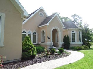 14186 E Patriot Rd, Nevada, MO 64772