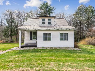 5216 Dark Shade Dr, Cairnbrook, PA, 15924