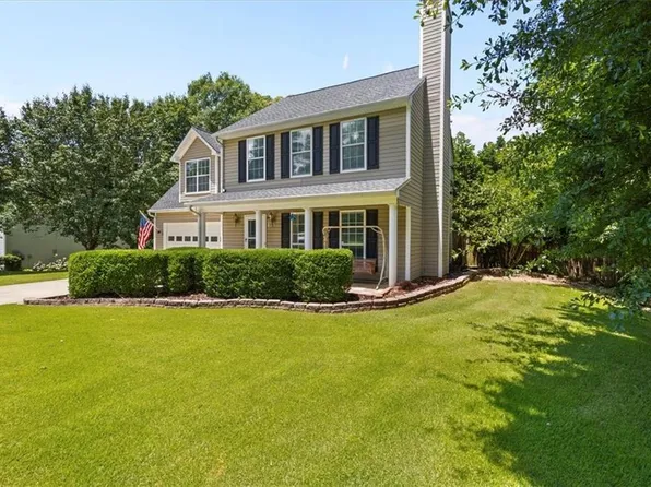 305 Hickory Pointe Ct, Villa Rica, GA 30180