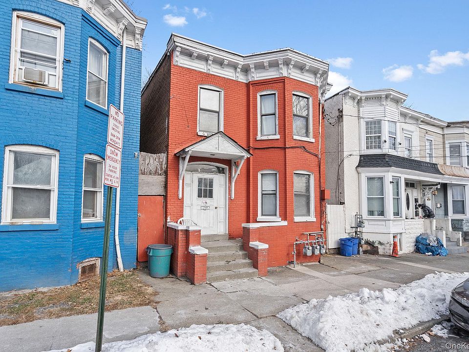 1st image of 210 Renwick Street
