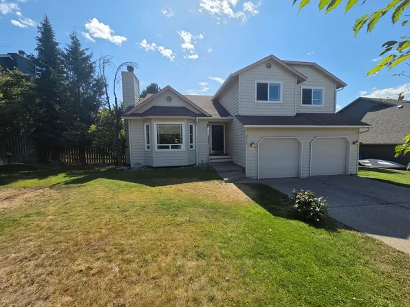 2467 Summit Dr, East Wenatchee, WA 98802