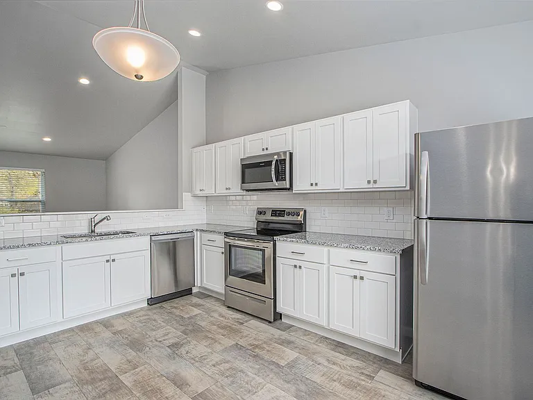3059 N Sedge Wren Dr SW — Photo 2