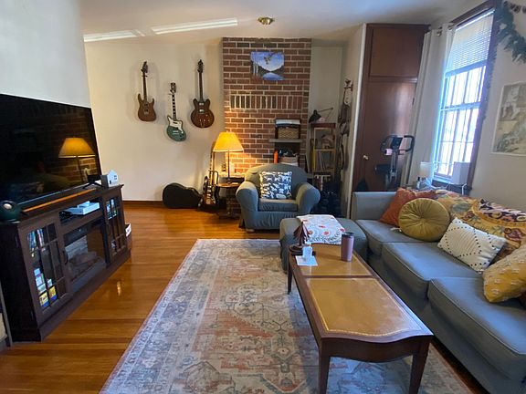 2nd image of 3616 Hamilton St APT 2