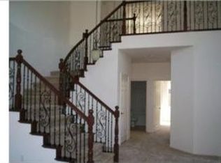 893 Ringdahl Cir, Corona, CA 92879