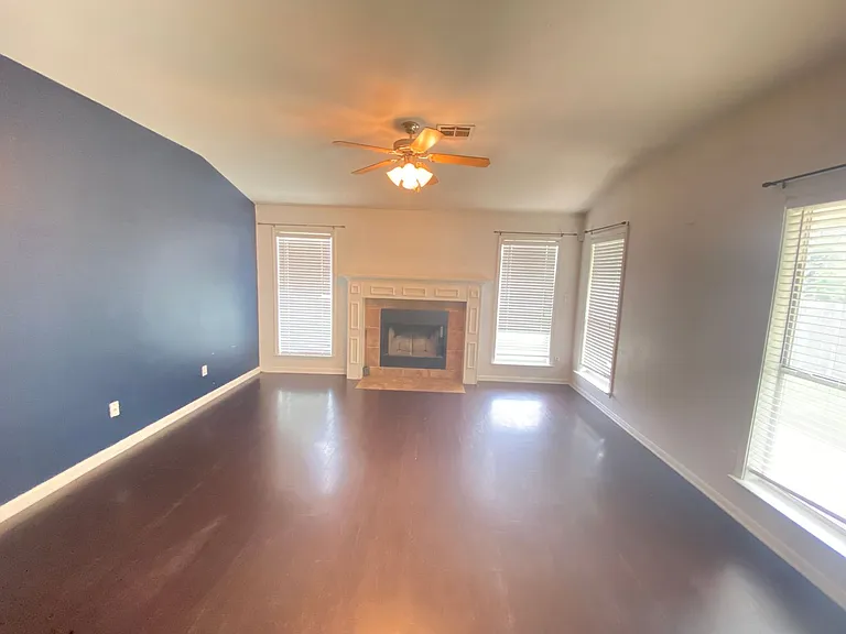 6005 Graphite Dr — Photo 4