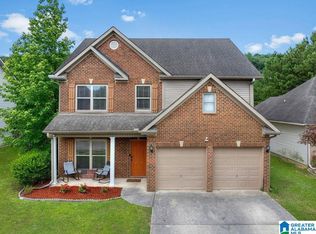 2066 Forest Lakes Ln, Sterrett, AL 35147