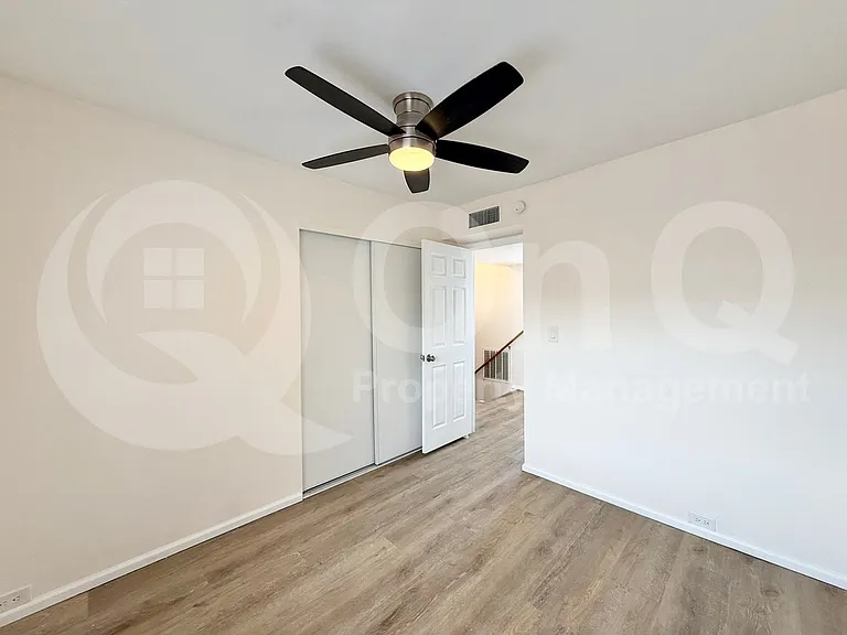 10402 N 10th St #3 — Photo 13