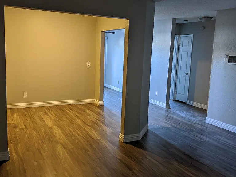 317 Zenith St #4 — Photo 4
