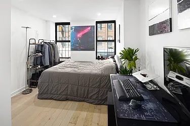 Rented by Camelot Realty Group