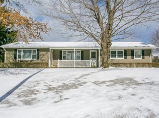 6150 Dugway Rd, Canandaigua, NY 14424