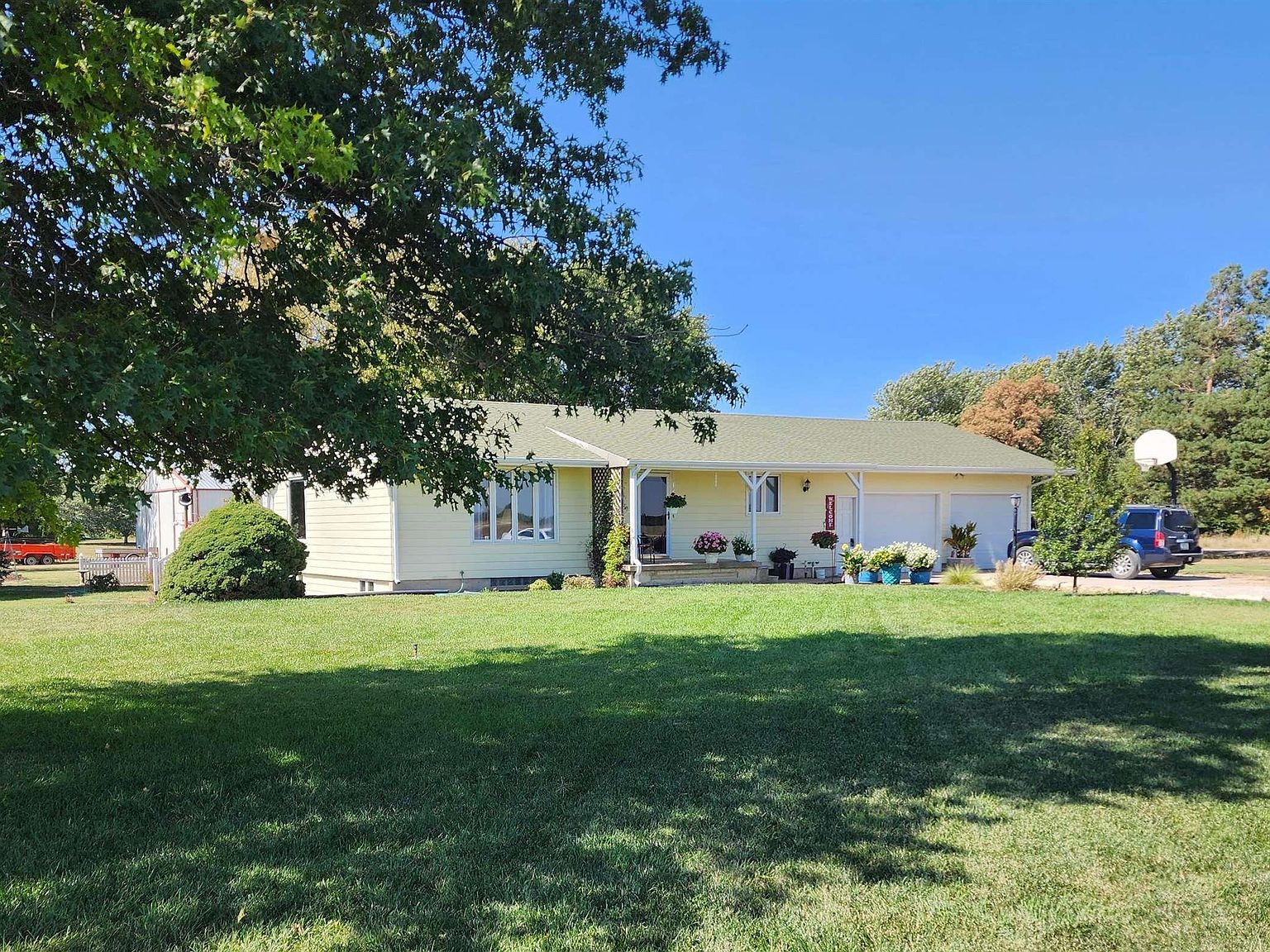 2157 Kiowa Rd, Galva, KS 67443 MLS 49263 Zillow