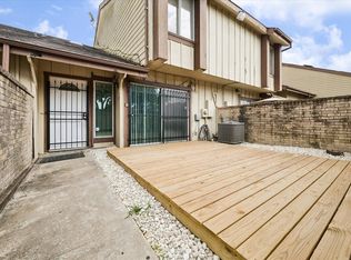 12522 Newbrook Dr, Houston, TX 77072