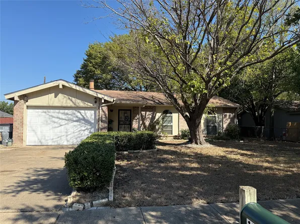 1535 Clearbrook St, Lancaster, TX 75134