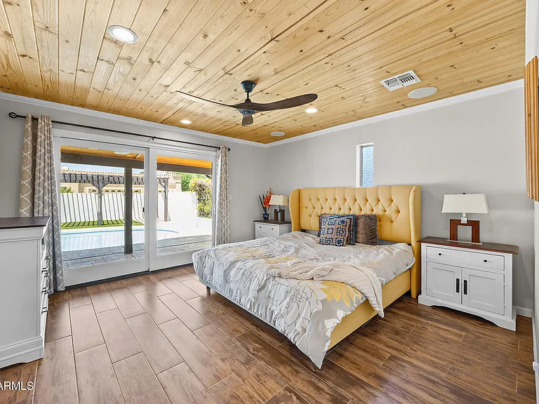 14436 N Coral Gables Dr — Photo 25