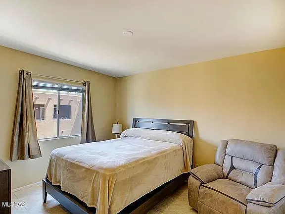 1810 E Blacklidge Dr #514 — Photo 14