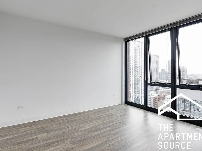 637 Wells 1bed 1bath — Photo 10