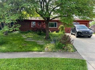 421 Saint John Ct N, Beech Grove, IN 46107