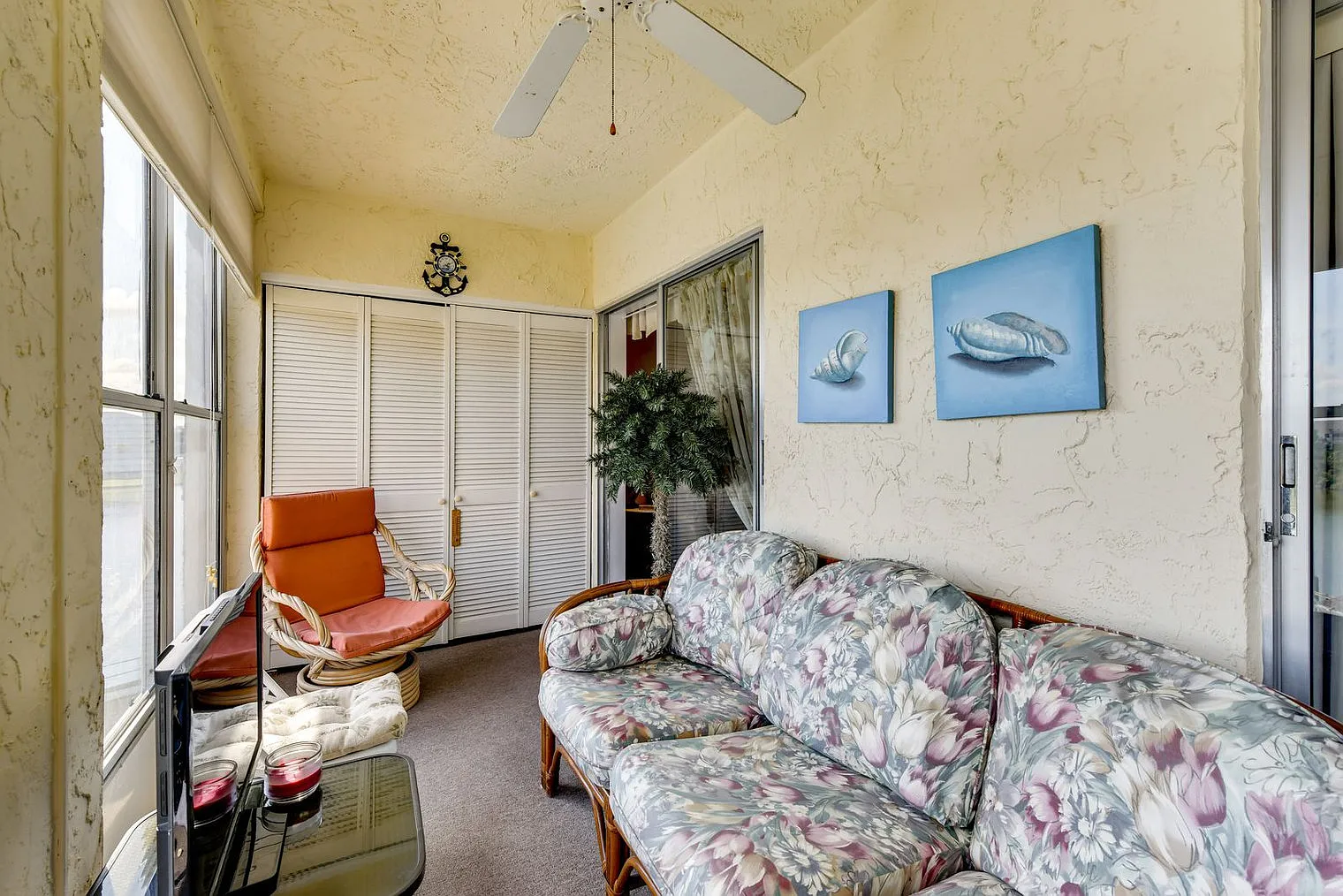 2 bed, 1.0 bath, 957 sqft, $2,806 — Photo 4