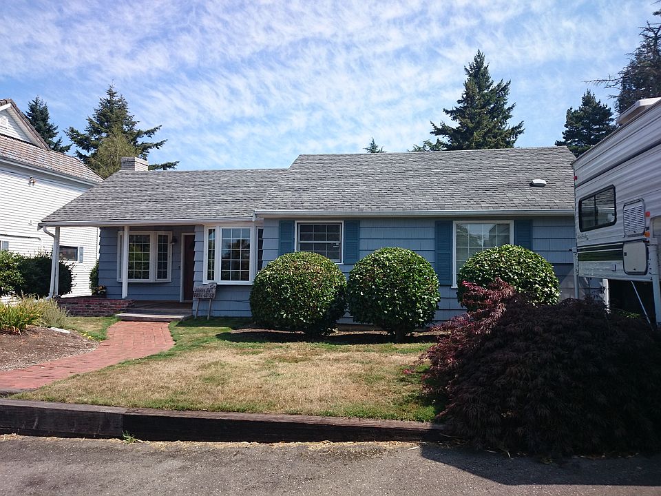 2nd image of 9842 45th Ave SW