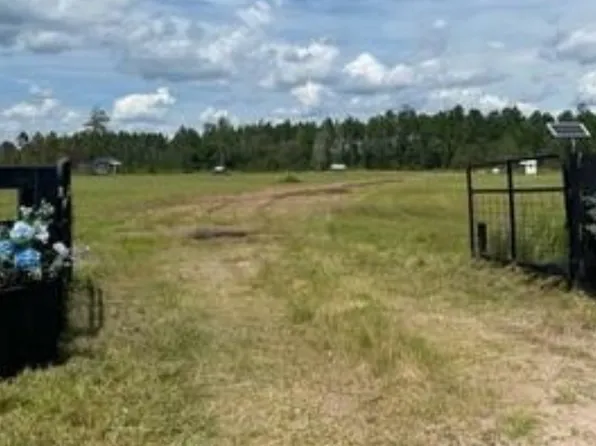 36081 Pratt Siding Rd, Callahan, FL 32011