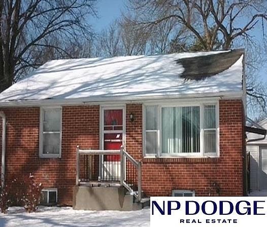 1st image of 1725 S 42nd St