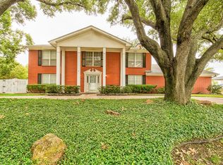 21 Windward Rd, Benbrook, TX 76132