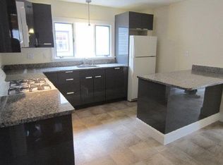 102 Governor Winthrop Rd, Somerville, MA 02145