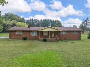 240 Community Rd, Cowpens, SC 29330