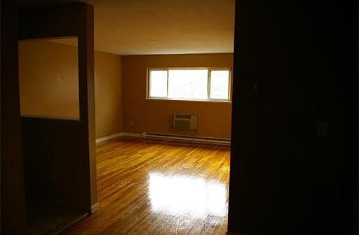 1st image of 3 Johns Ave APT 13