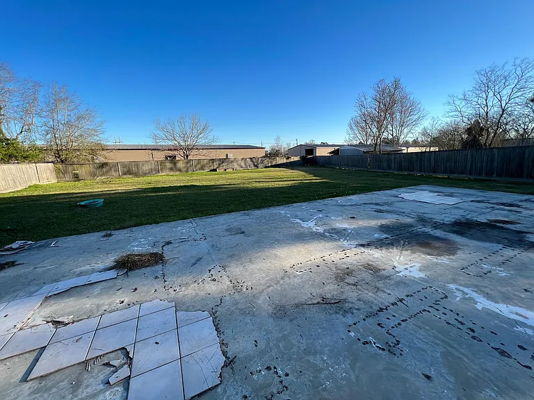 2981 Woodcock St — Photo 4