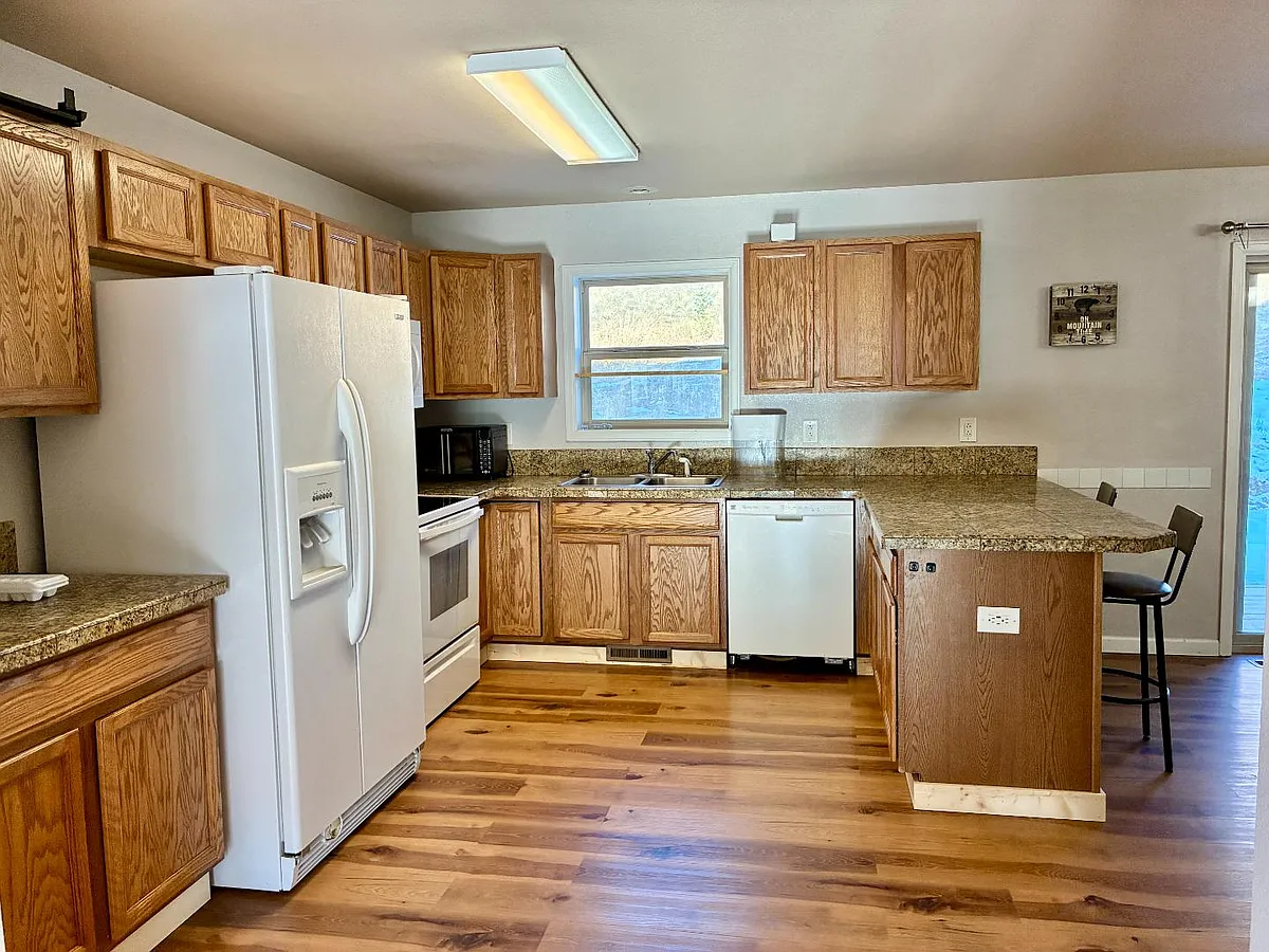 Unit Photo - 1009 Forrest Dr #A