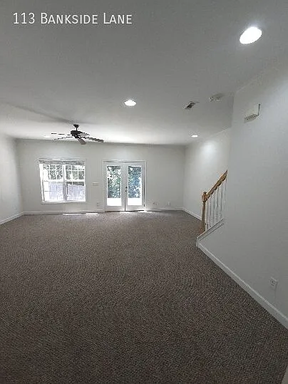 3 bed, 2.5 bath, 1550 sqft, $1,625 — Photo 4