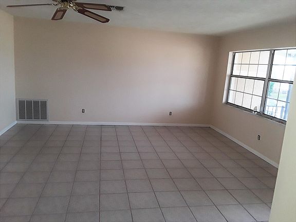 Living (has aditional bonus room not seen here)