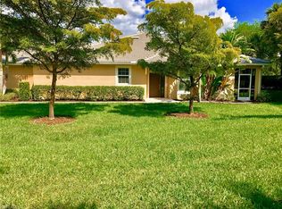 9913 Periwinkle Preserve Ln, Fort Myers, FL 33919