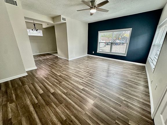3rd image of 225 N Munger Blvd #C6