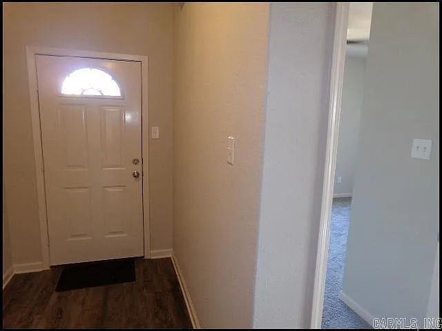 1155 Bulldog Dr — Photo 4