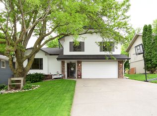 16511 Castelar St, Omaha, NE 68130