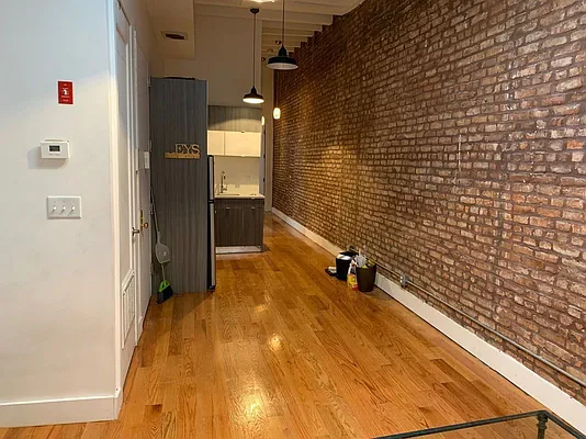 Rented by Brooklyn Group | media 9