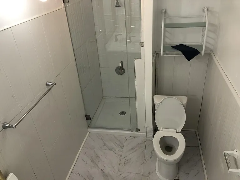 116 W College Ave — Photo 10