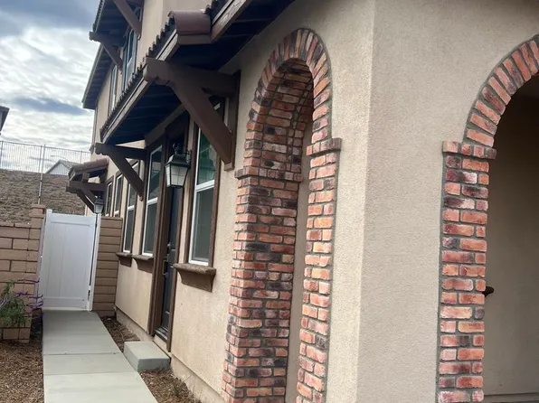 26221 Painted Daisy Cir, Menifee, CA 92584