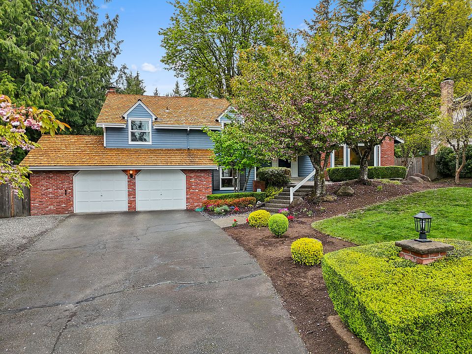 1st image of 20518 NE 37th Way