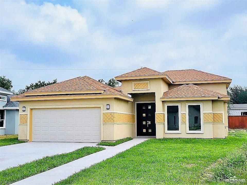 1st image of 129 Palm Dr